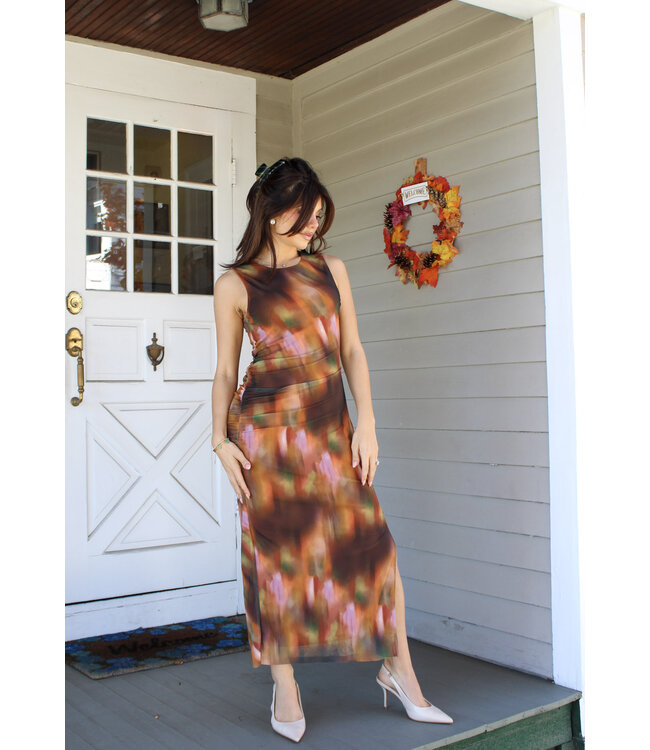 Get The Picture Midi Dress