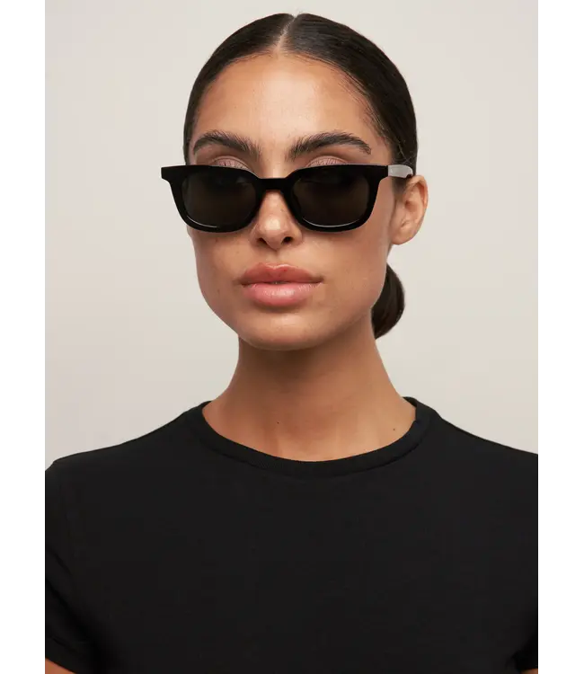 Nia Sunglasses