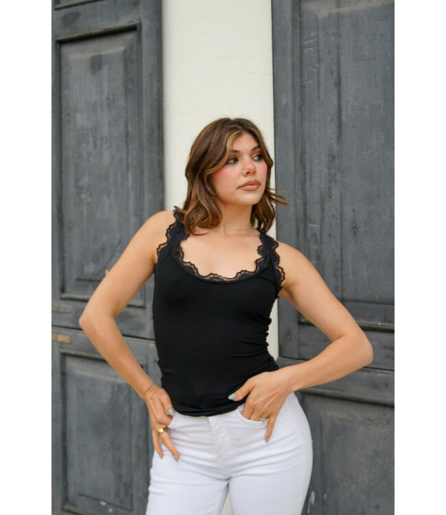 Maggie Top