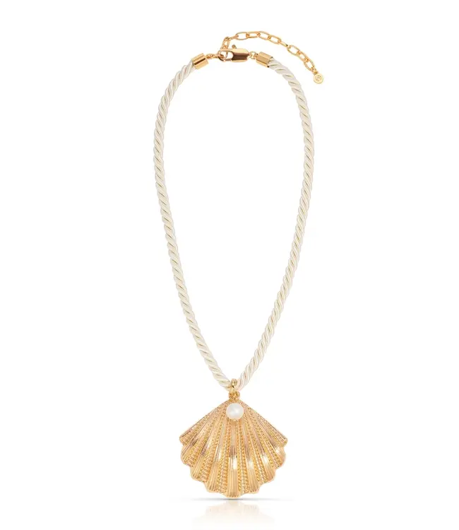 Scallop Shell Neckalce