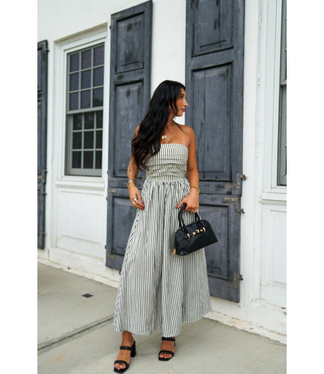 On Holiday Maxi Dress