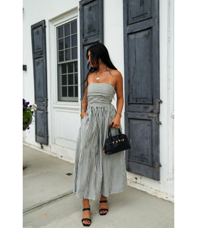 On Holiday Maxi Dress