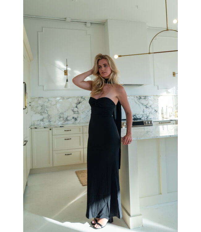Guest List Maxi Dress