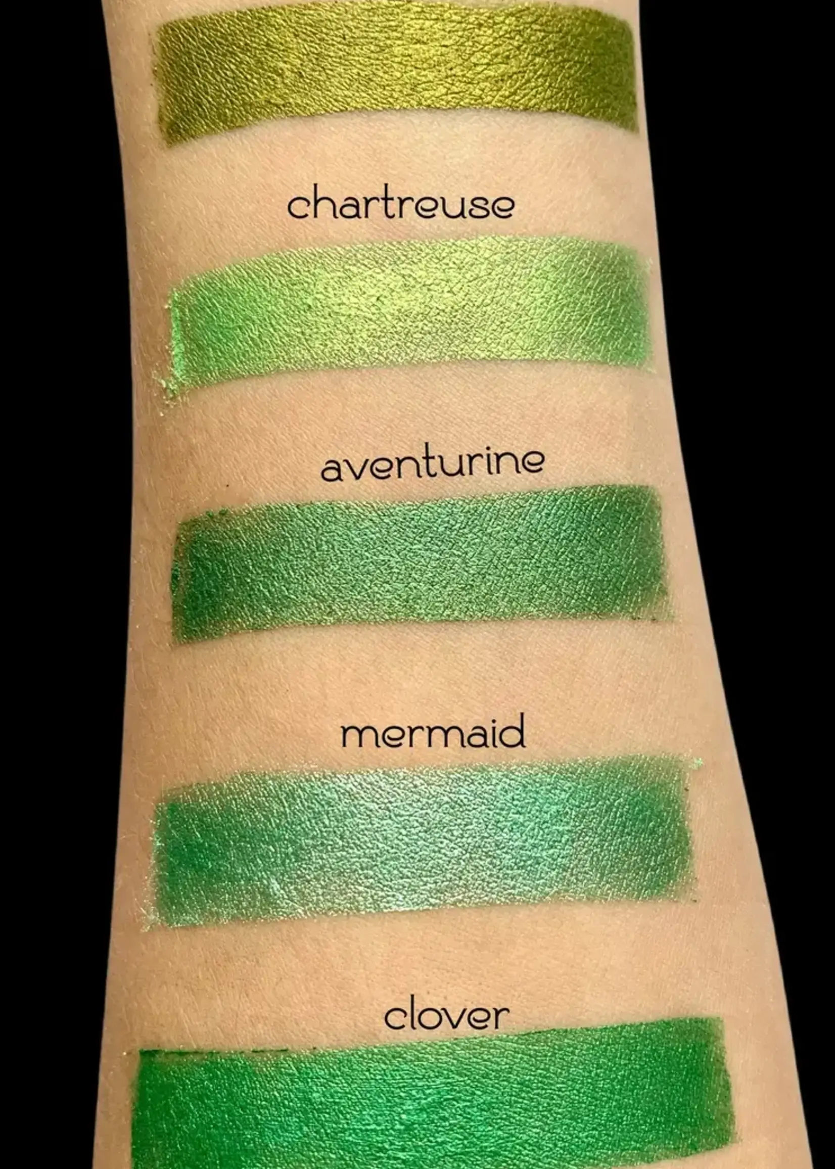 Ollie & Max Soap Co Moss Vegan Mineral Eyeshadow