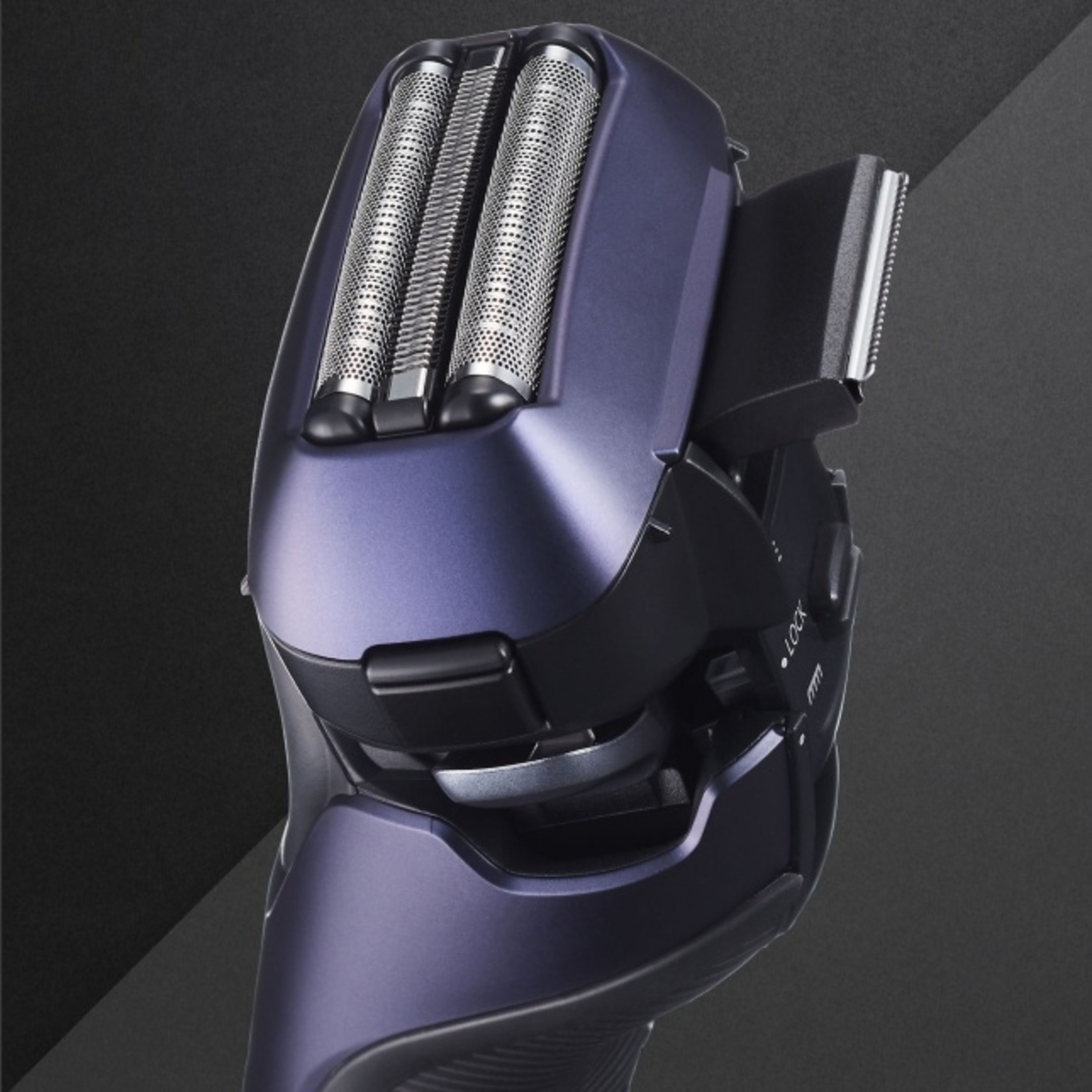 PANASONIC Advanced Performance 3-Blade Wet/Dry Shaver/Razor