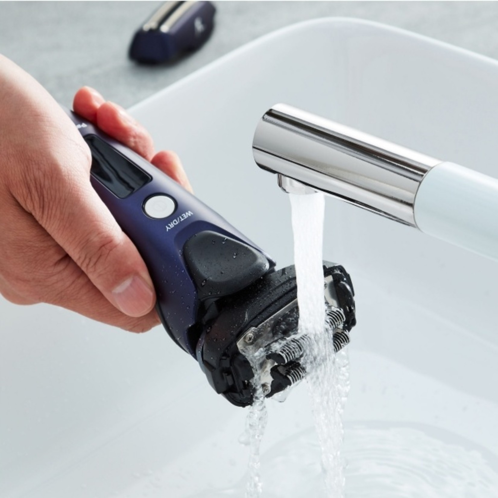 PANASONIC Advanced Performance 3-Blade Wet/Dry Shaver/Razor