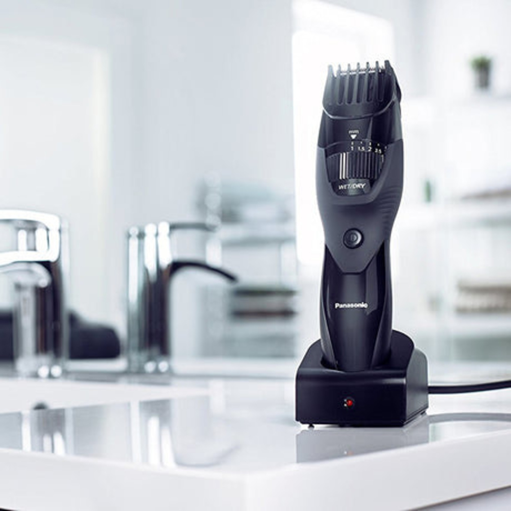 PANASONIC Rechargeable beard and hair trimmer
