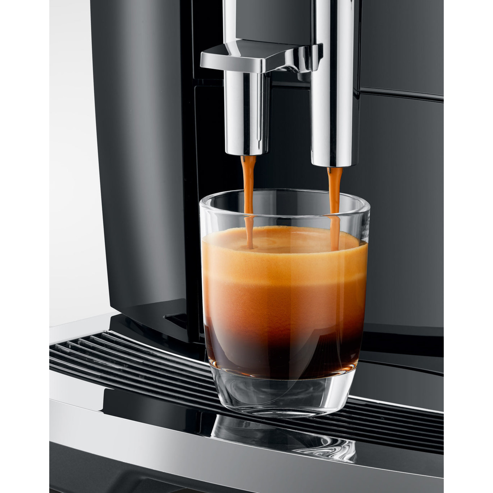 JURA Piano Black E4 Espresso machine