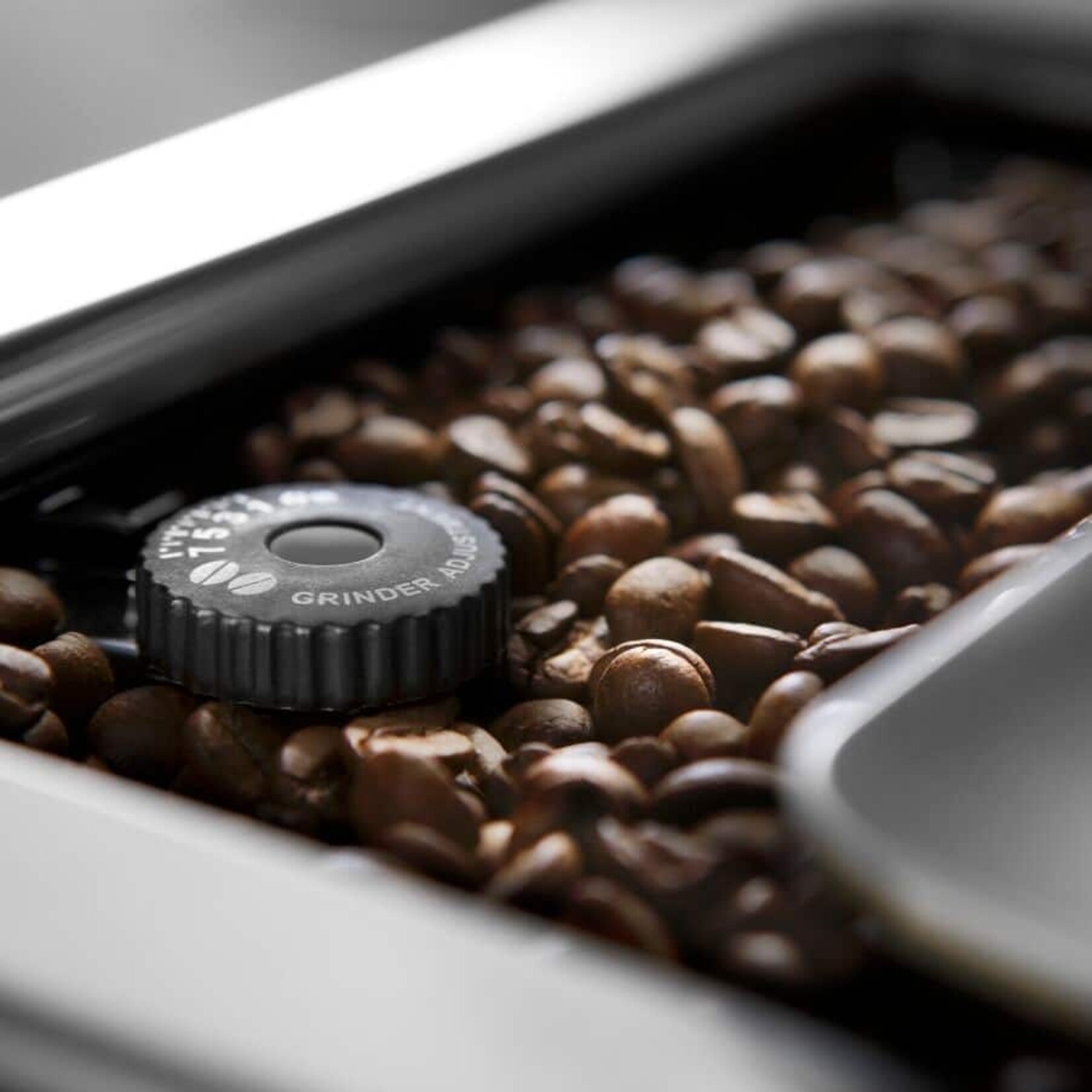 DELONGHI Primadonna Elite espresso automatique s/s