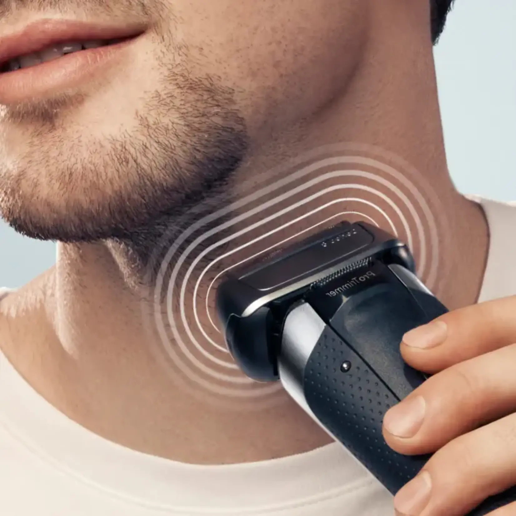 BRAUN Series 8 8517s Electric Shaver
