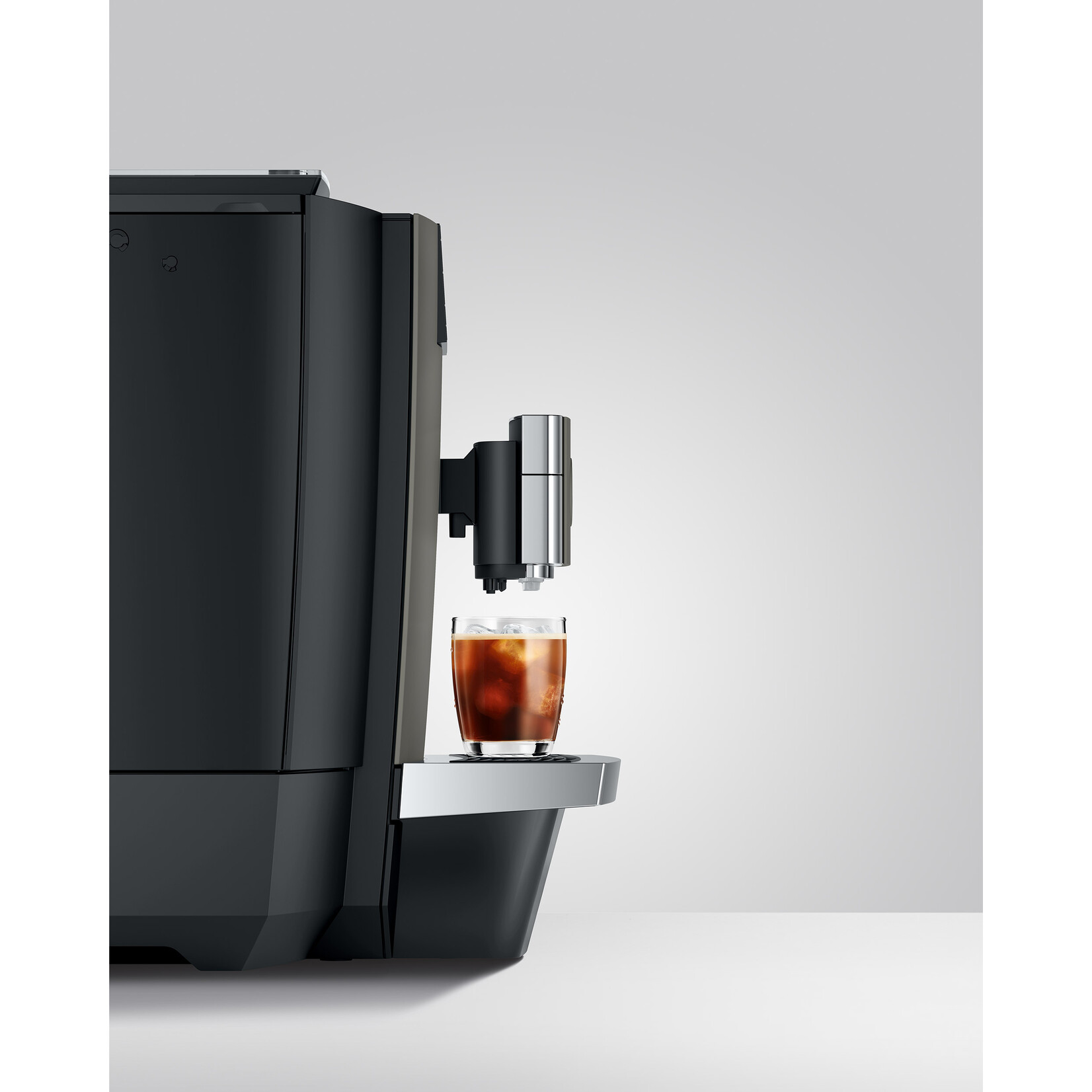 JURA X10 Espresso automatique Dark Inox (Commande spéciale)