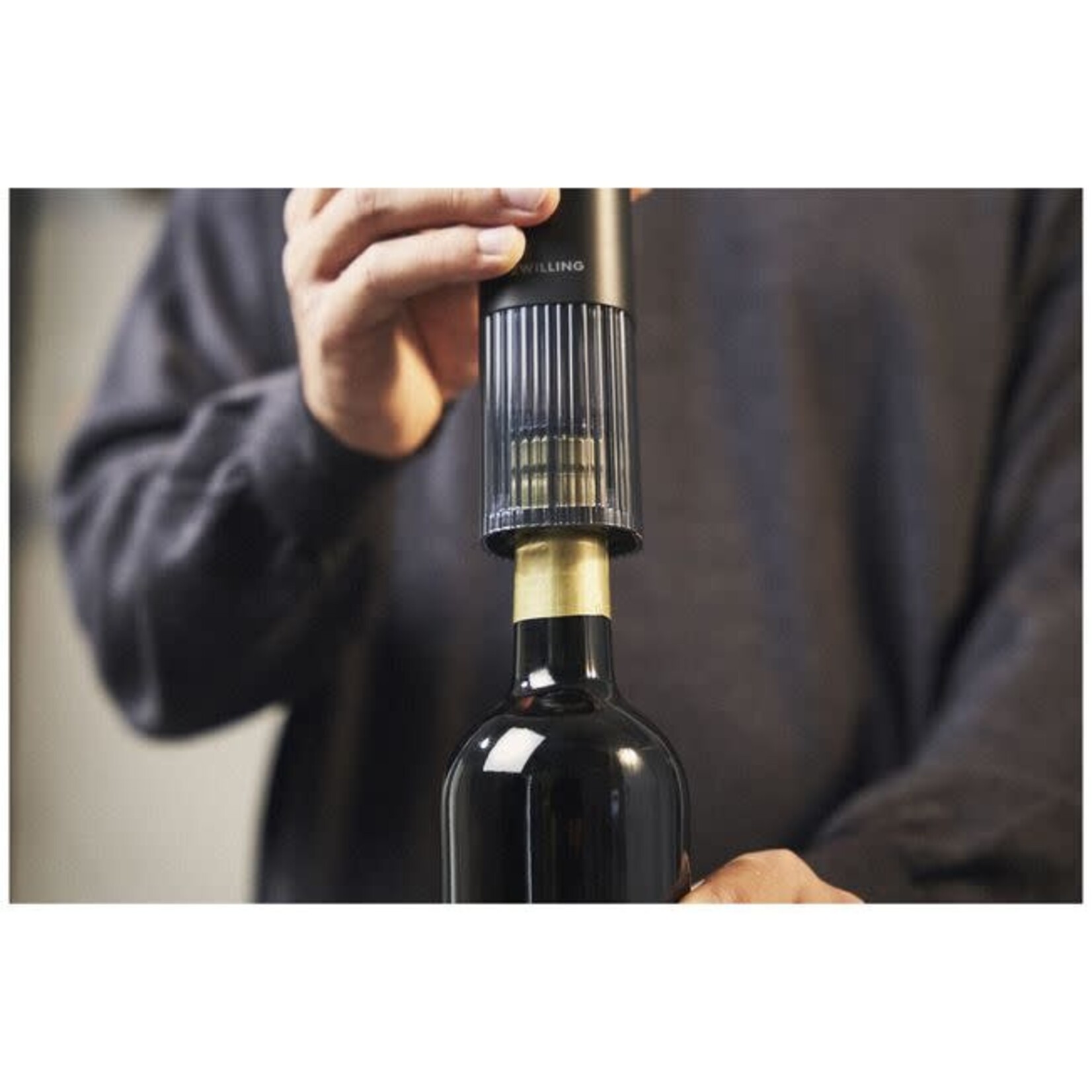 ZWILLING J.A. HENCKELS Electrical Wine Opener