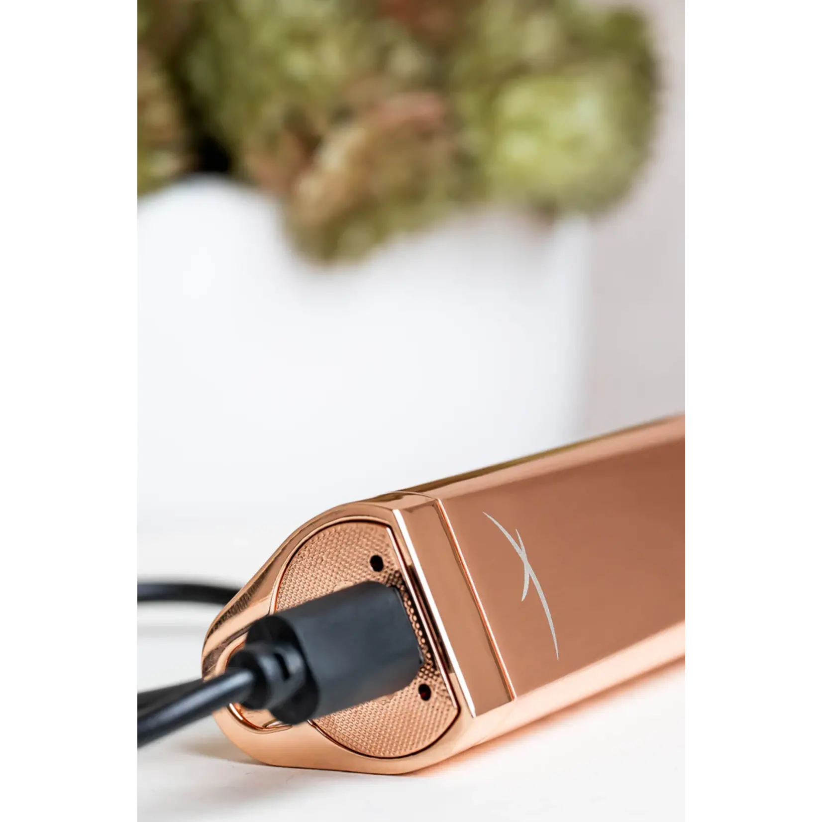 SIZZLE Sleek USB Rechargeable Plasma Arc Lighter, Rose Gold