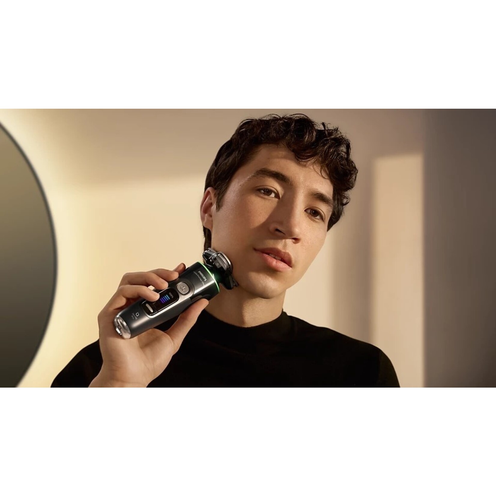 PHILIPS Rasoir rechargeable série i9000 Prestige Ultra