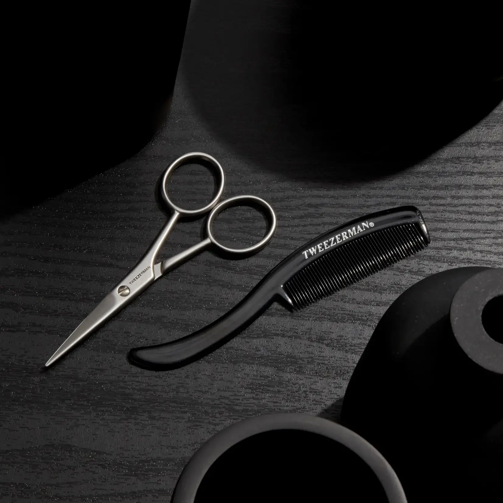 TWEEZERMAN Moustache Scissors & Comb