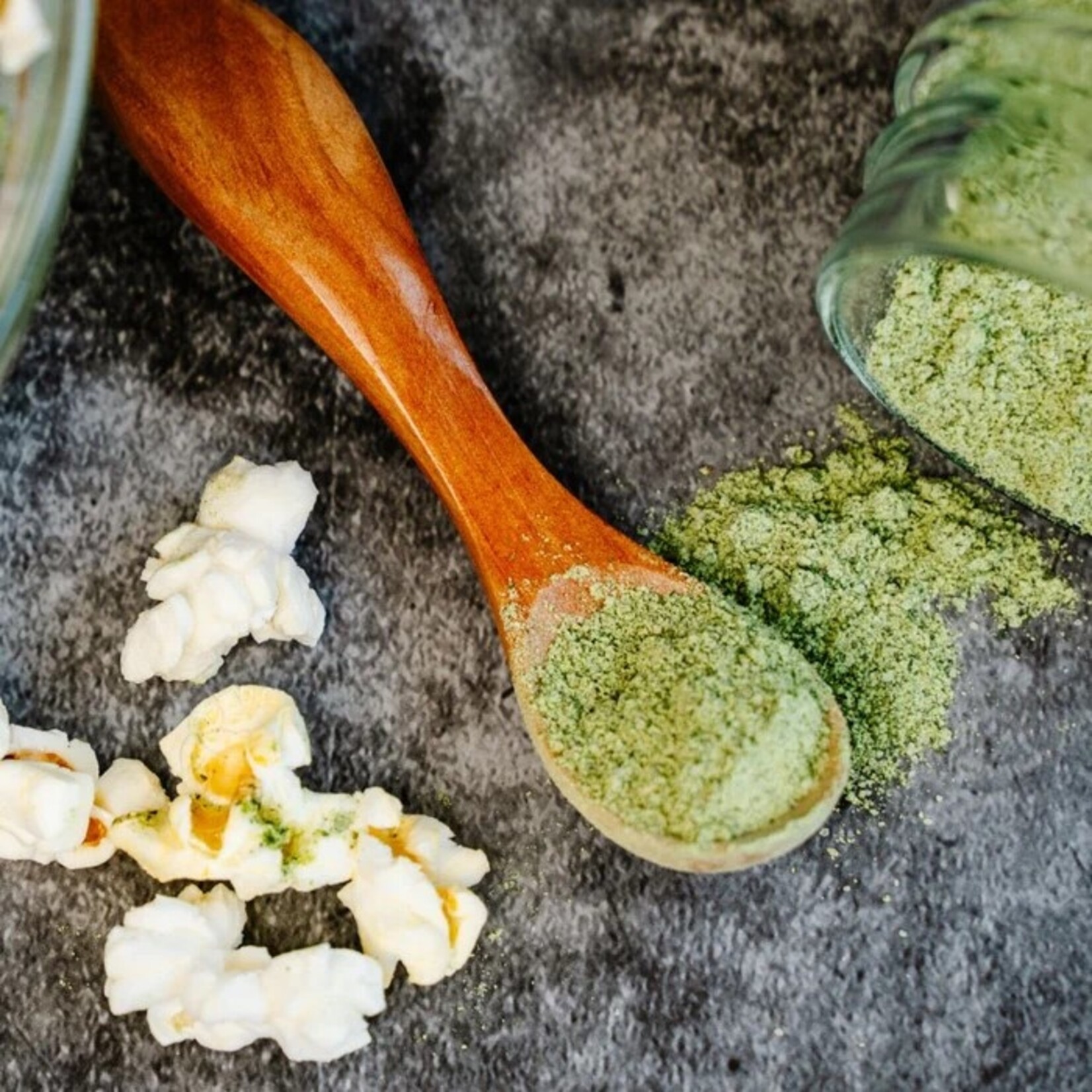 LES SAVOUREUX Assaisonnement Cornichon à L'Aneth, 110g