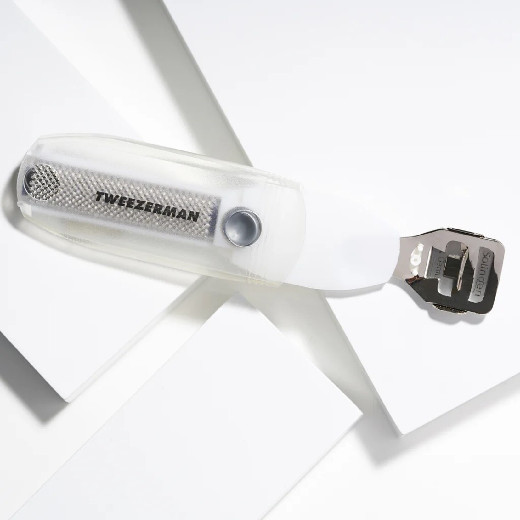 TWEEZERMAN Safety Slide Callus Shaver & Rasp