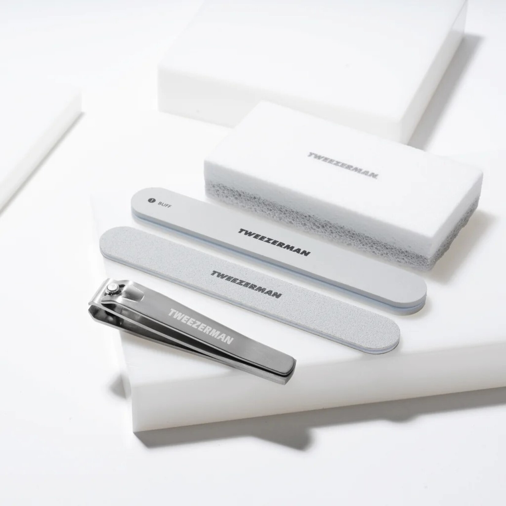 TWEEZERMAN Trousse essentielle de pédicure