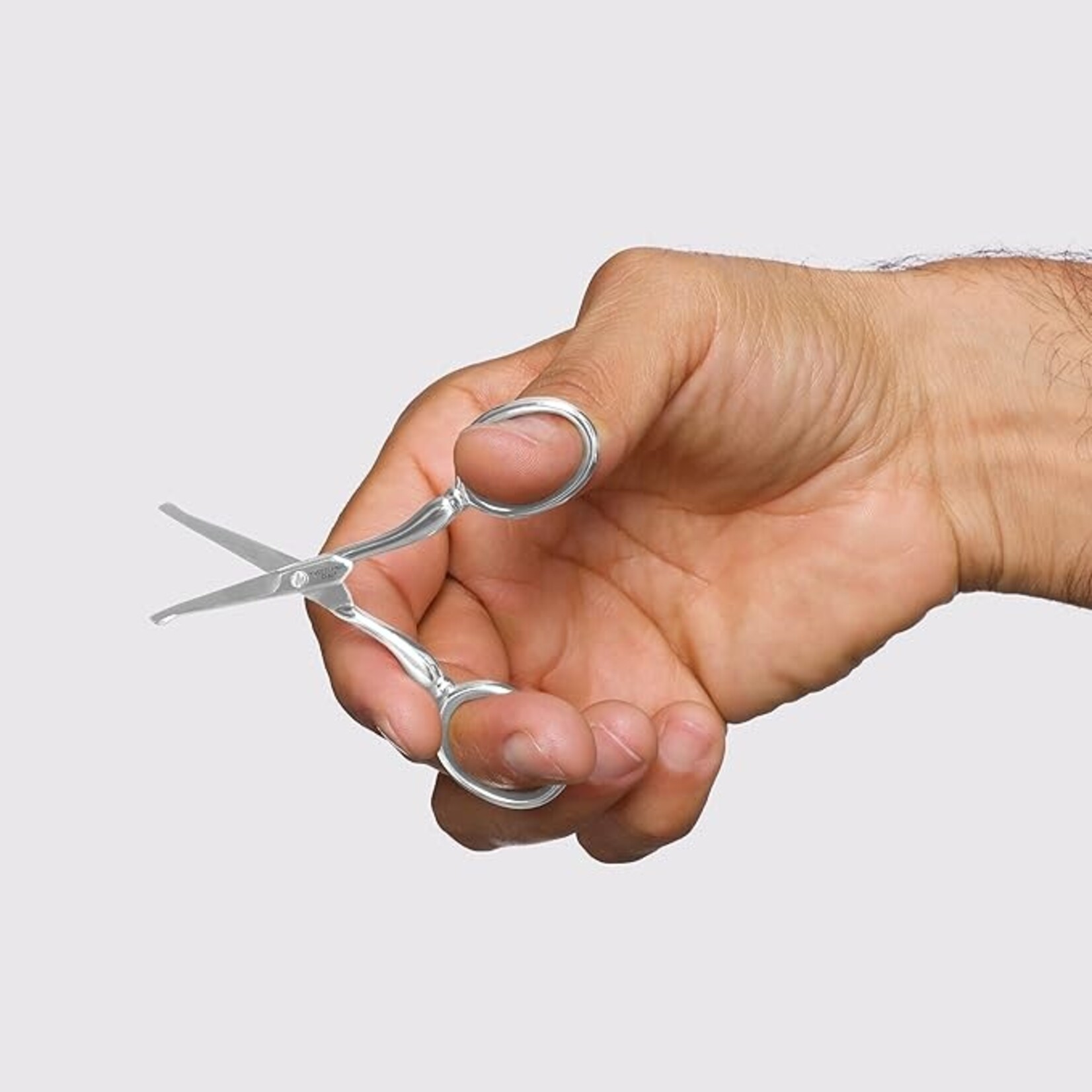 TWEEZERMAN Facial Hair Scissors