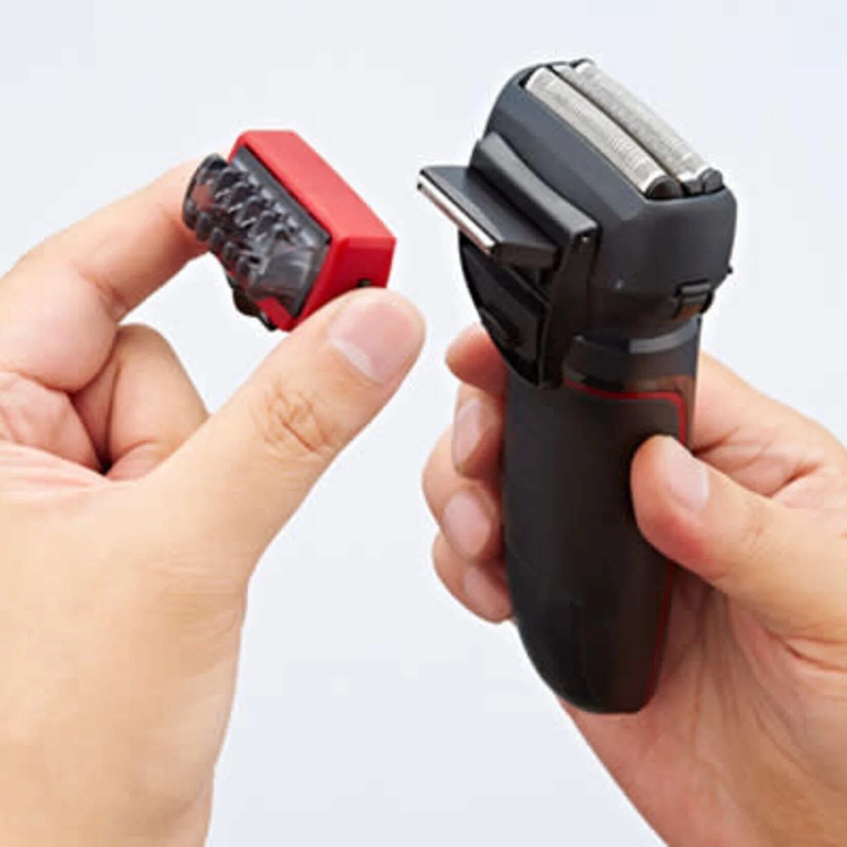 PANASONIC Rasoir hybride rechargeable à 3 lames