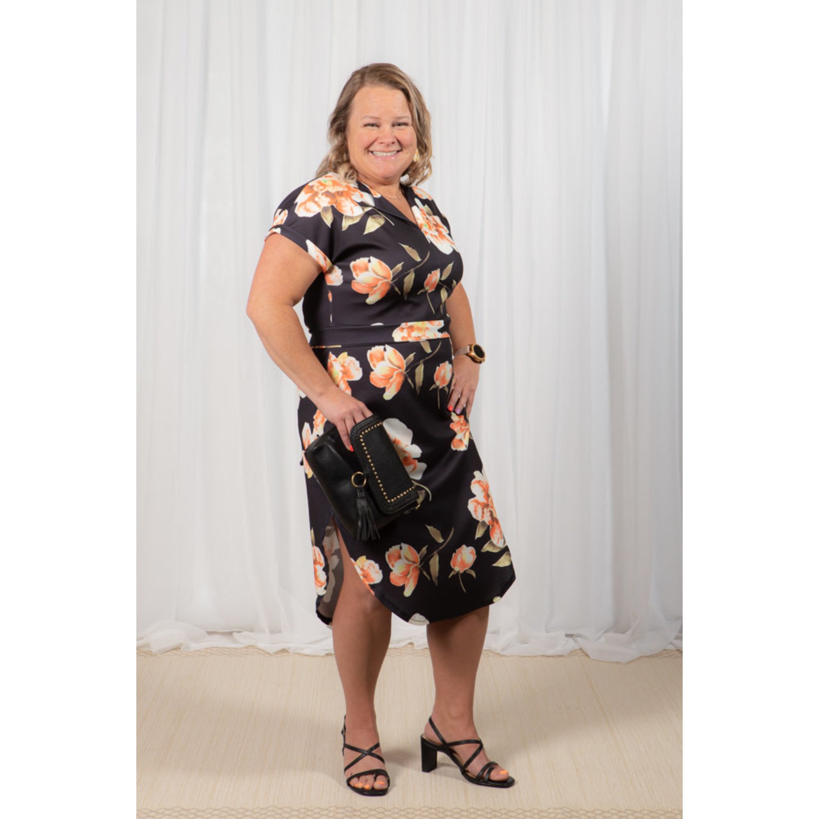 MVT: SS Boat Neck Floral Midi Dress: