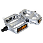 Wellgo Wellgo B102 platform freestyle alloy BMX CR-MO axle aluminum bicycle pedals w/ replaceable pins 9/16" - SILVER