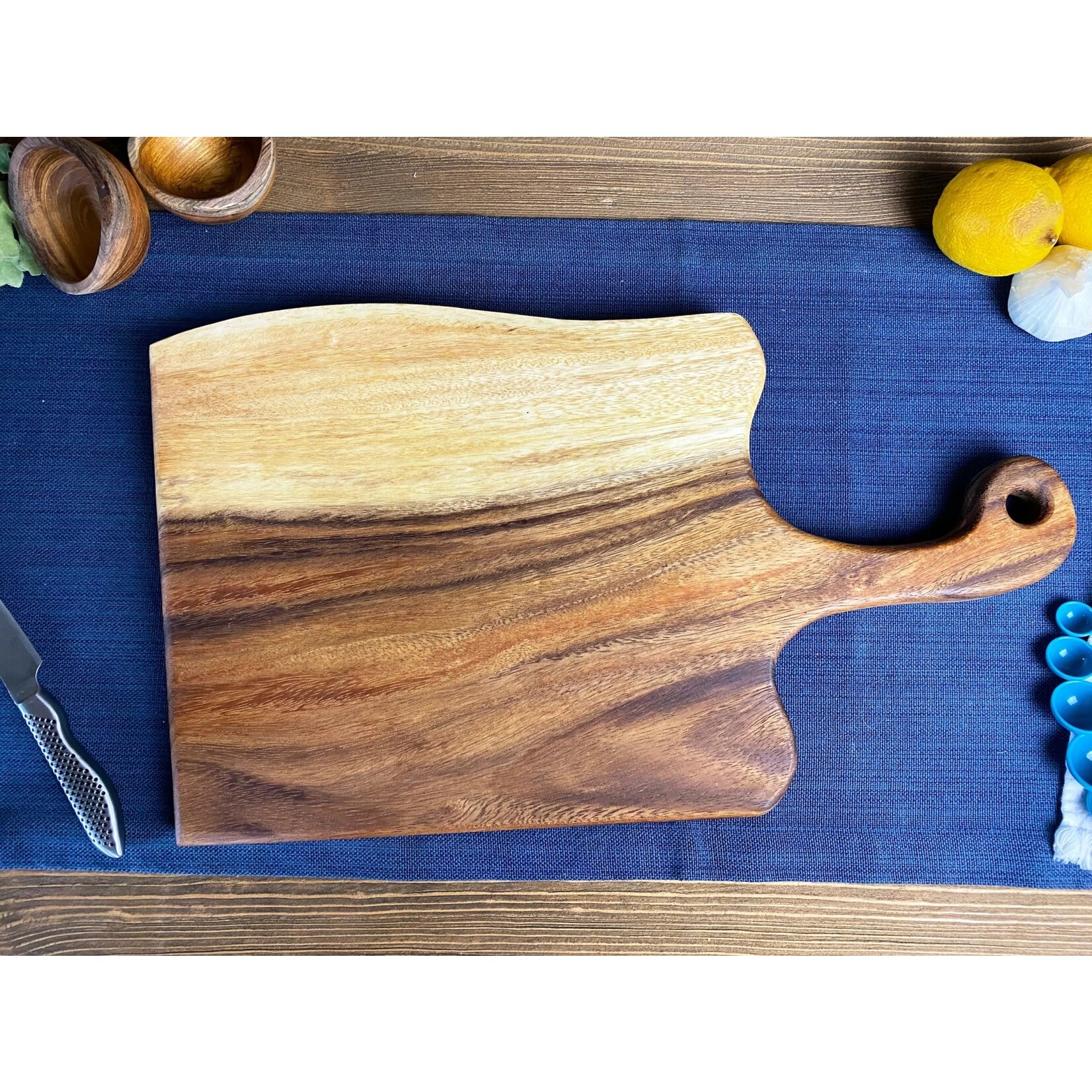 Tuckahoe Hardwoods Live Edge Cutting Board w/Handle