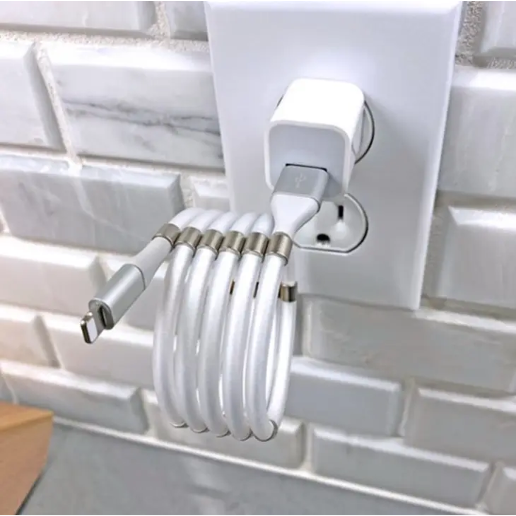 Threaded Pear Magnetic Winding Lightning Cable