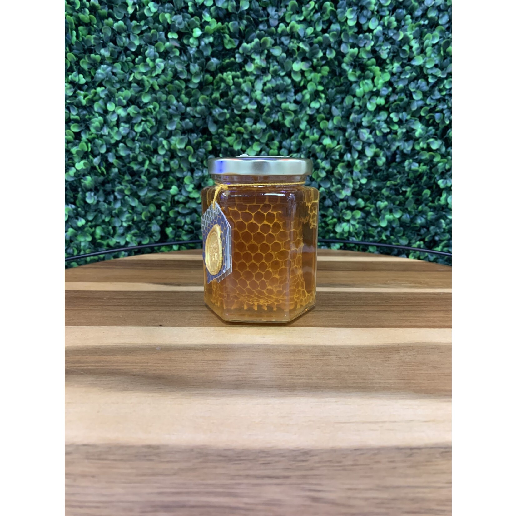 T's Bees Honey Comb - Hex Jar w/comb