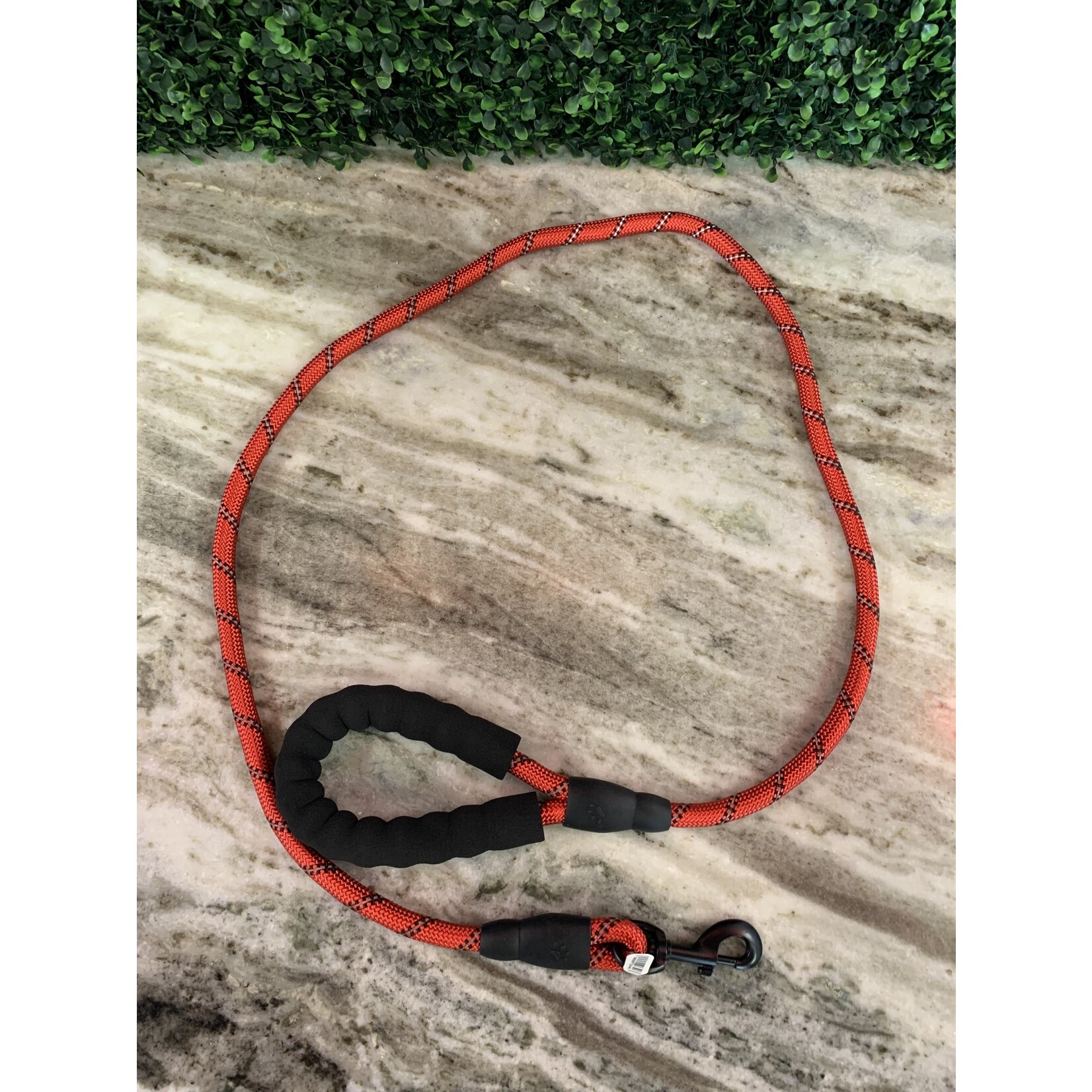 Threaded Pear 5ft Rope Leash w/ Comfort Handle
