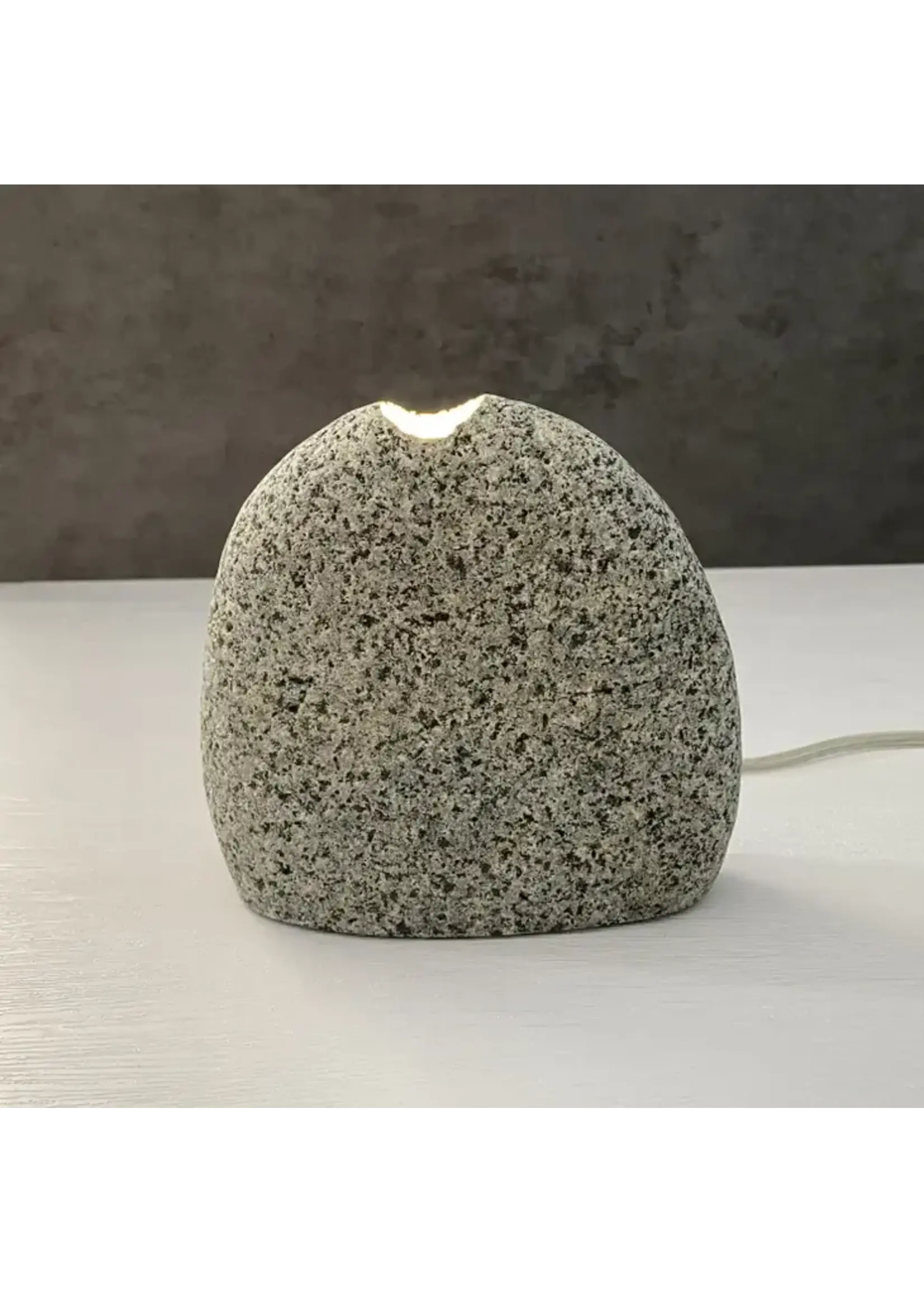 Funky Rocks Design Beach Stone Accent Lamp - White