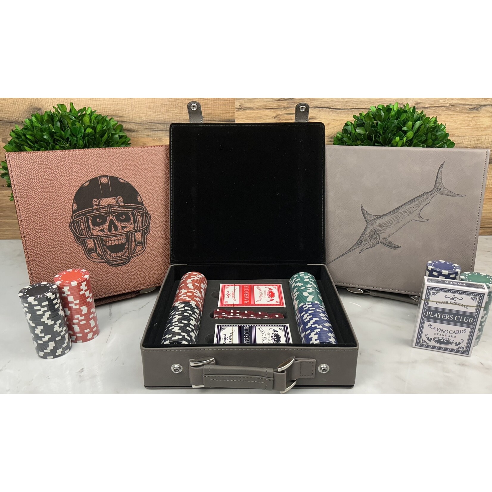 Prim In Proper Custom Engraved 100 Chip Poker Set