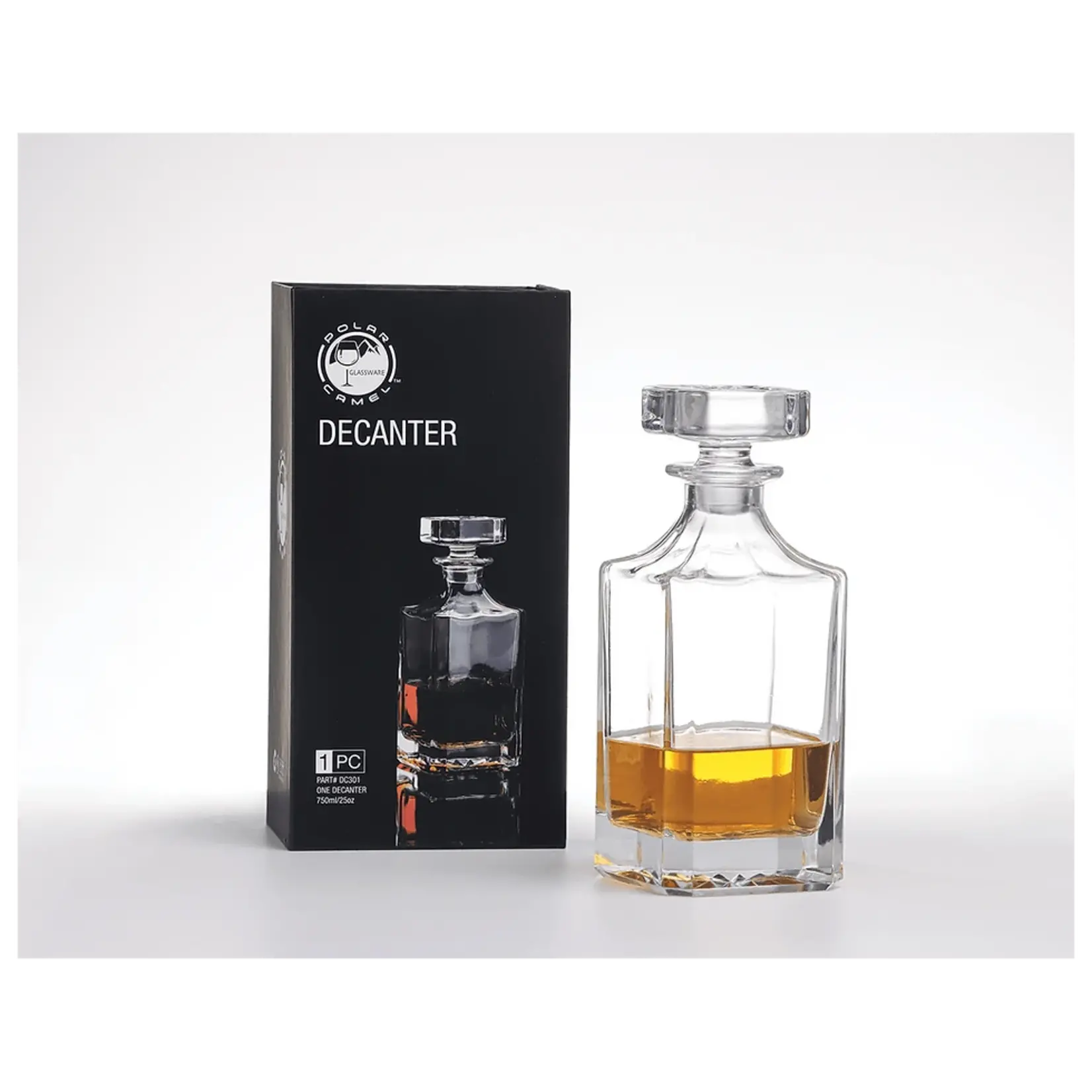 Prim In Proper Square Decanter 810 mL w/ Box