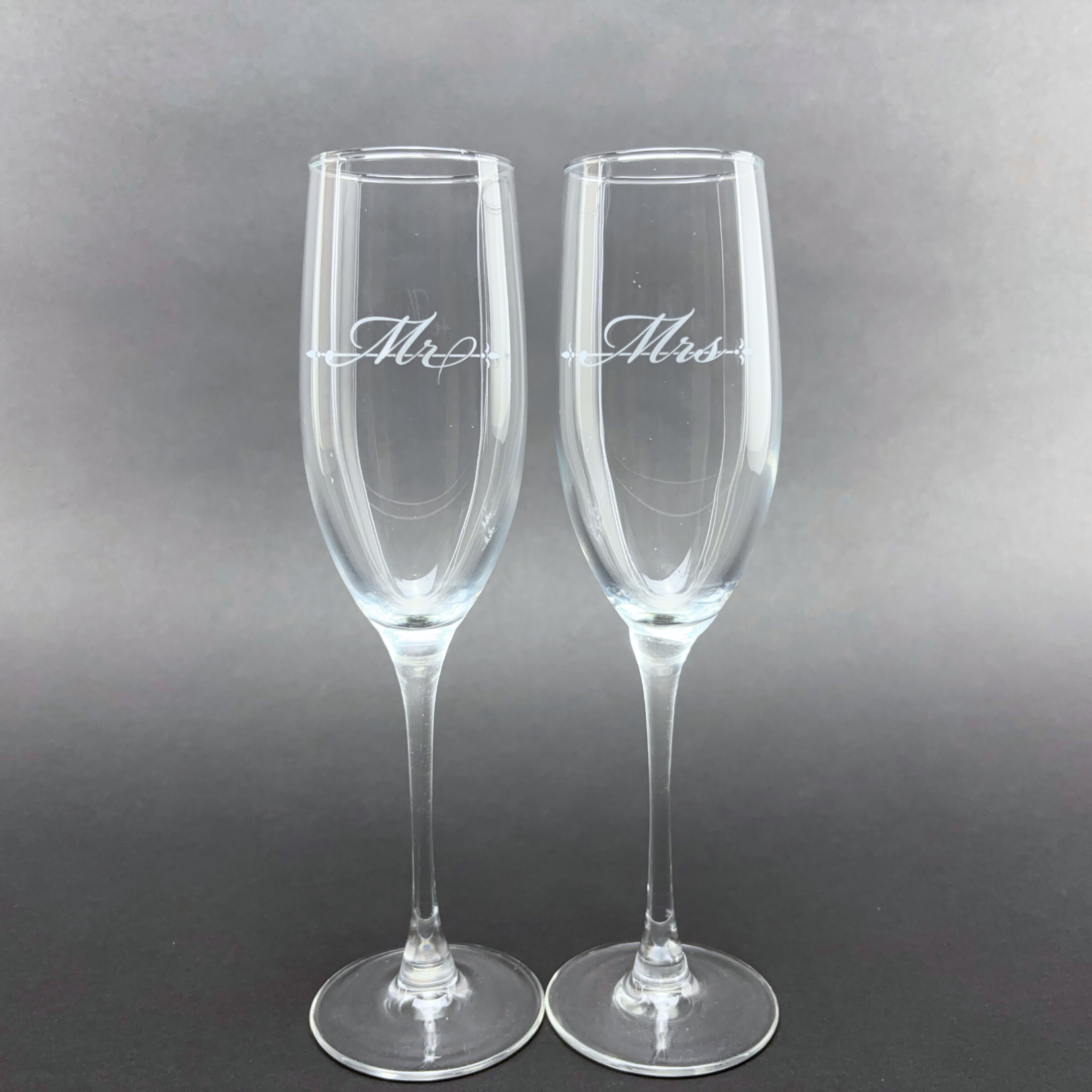 Prim In Proper Flute Glass 8 oz Set - Mr & Mrs