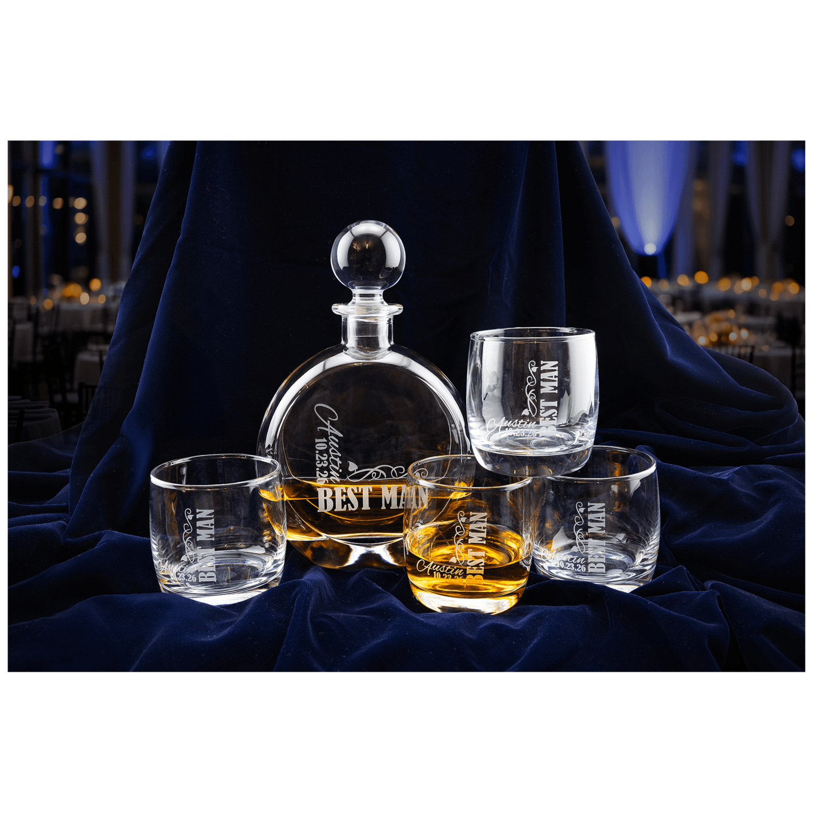 Prim In Proper Flat Round Decanter Set w/ 4 Glasses