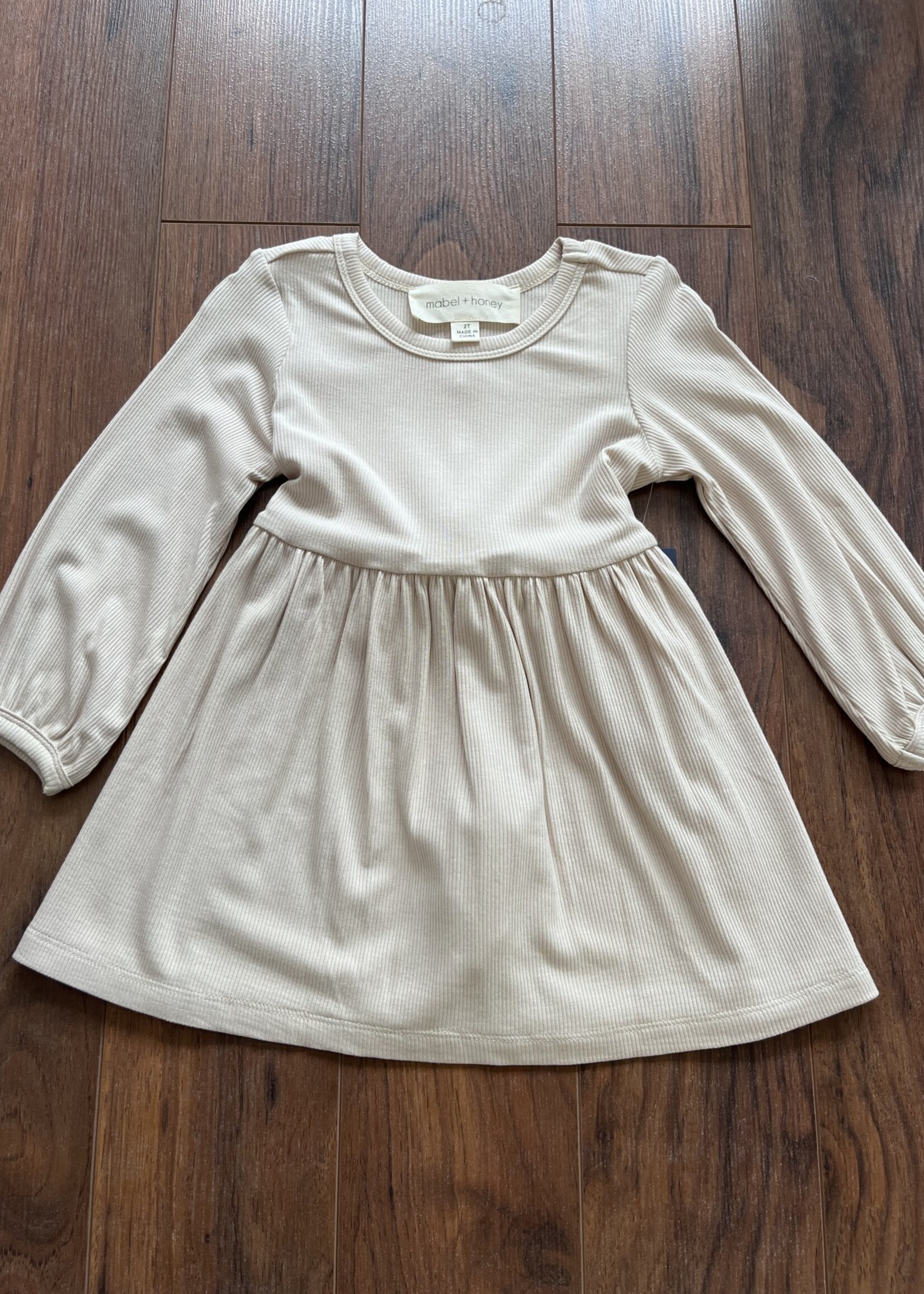 MABEL&HONEY DRESS/BUTTON ON THE BACK