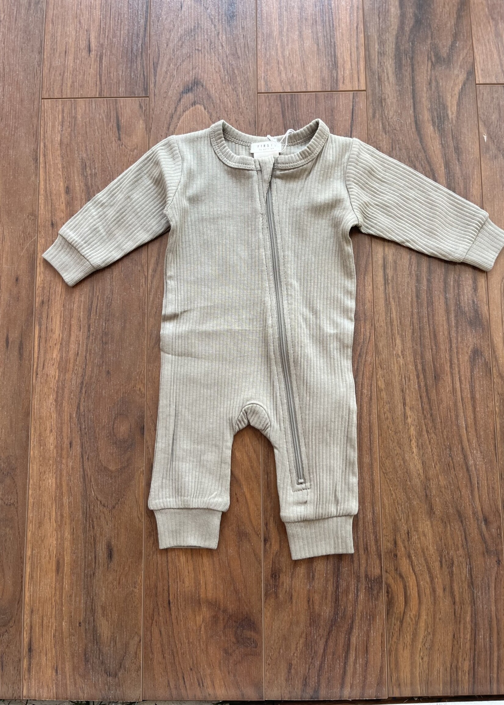 PETIT LEM RIBBED SLEEPER FIRSTS