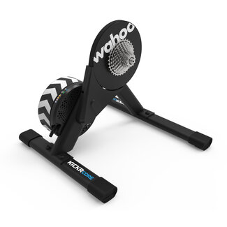 WAHOO KICKR CORE2 SMART TRAINER W/ CASSETTE