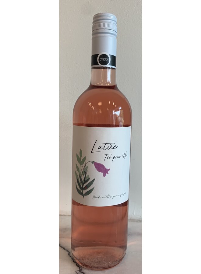 2023 Bodegas Latue Rosado