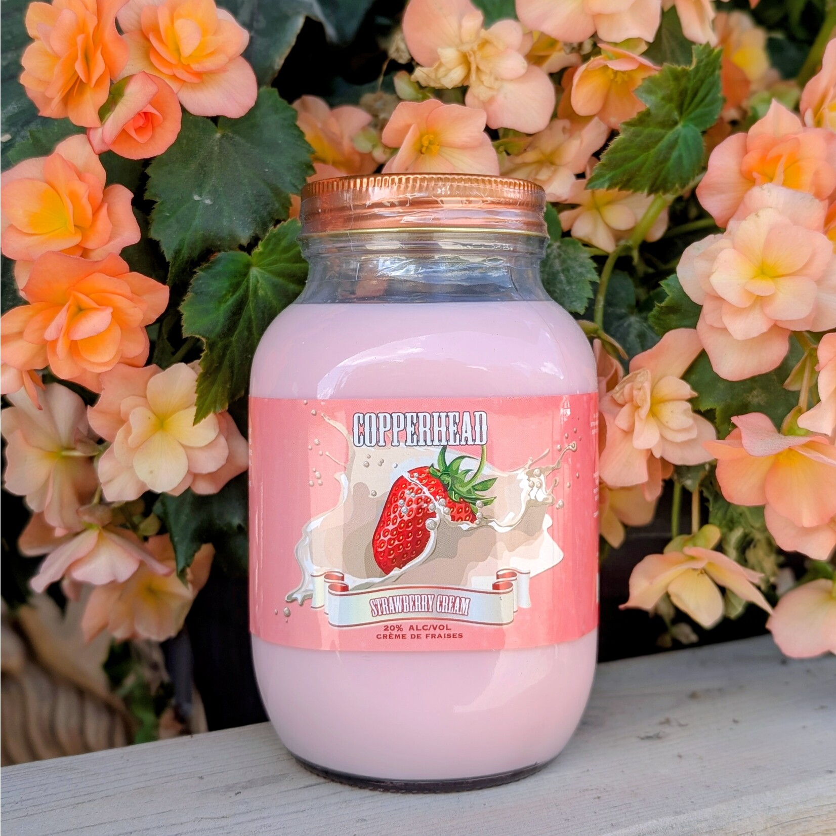 STRAWBERRY CREAM
