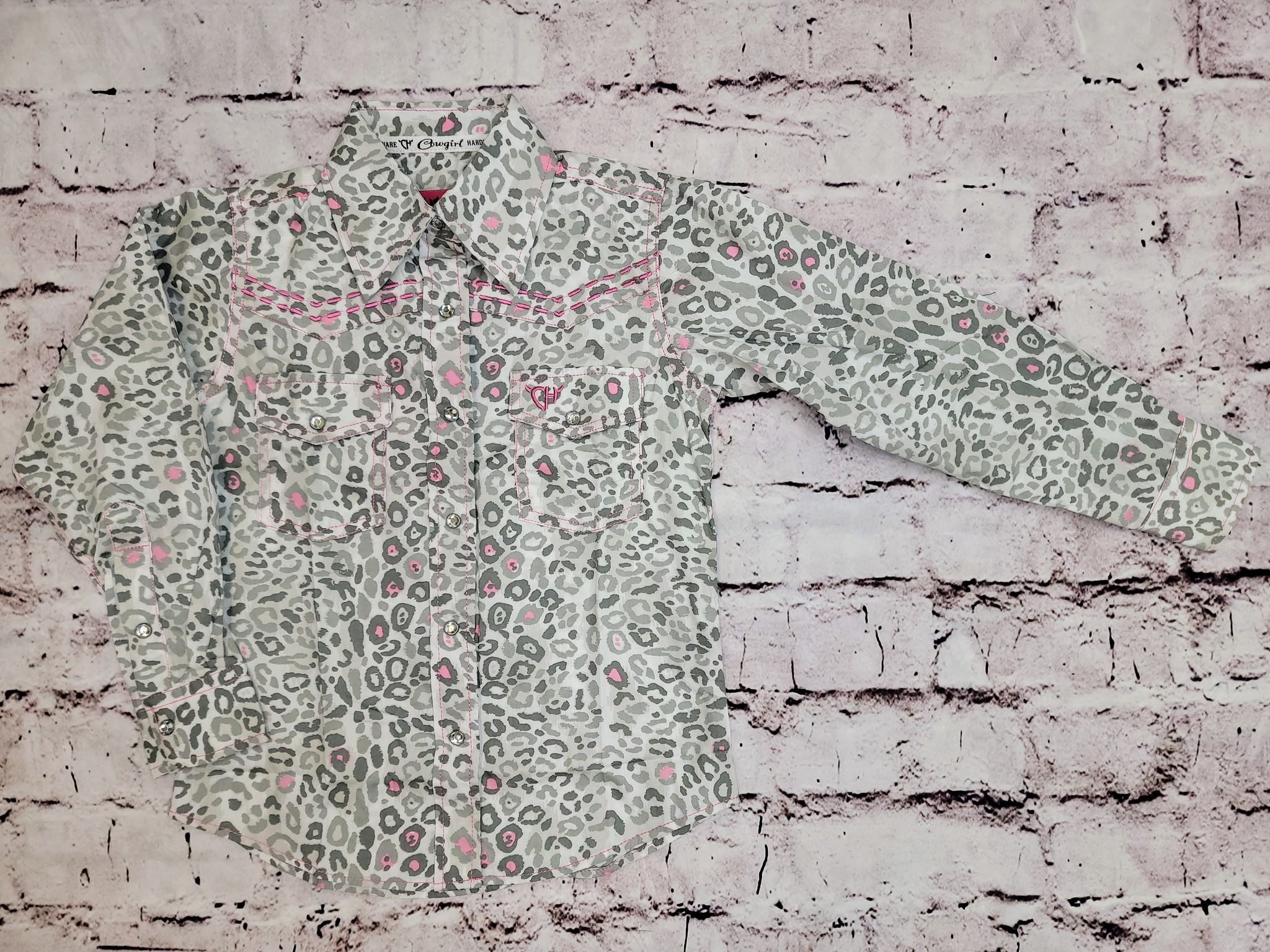 Leopard/Pink Longsleeve Snap