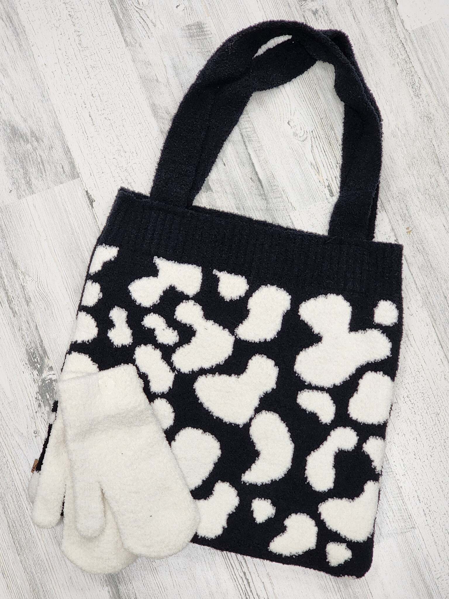 Cozy Chic Tote Bag & Mitten Set Eclections Boutique