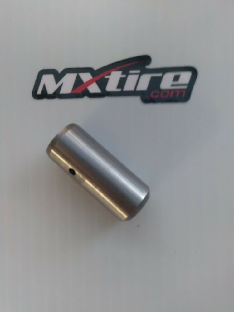 SUZUKI 11207-37F50  VALVE ASSEMBLY, EXHAUST SIDE RH  MODEL K6 SUZUKI