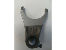 SUZUKI 25211-35G10  FORK GEAR SHIFT NO.1 | MODEL K6/K7   SUZUKI RM 85