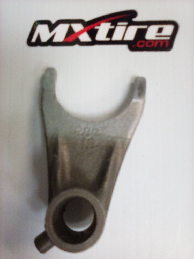 SUZUKI 25211-28C01 FORK GEAR SHIFT, NO.1  SUZUKI