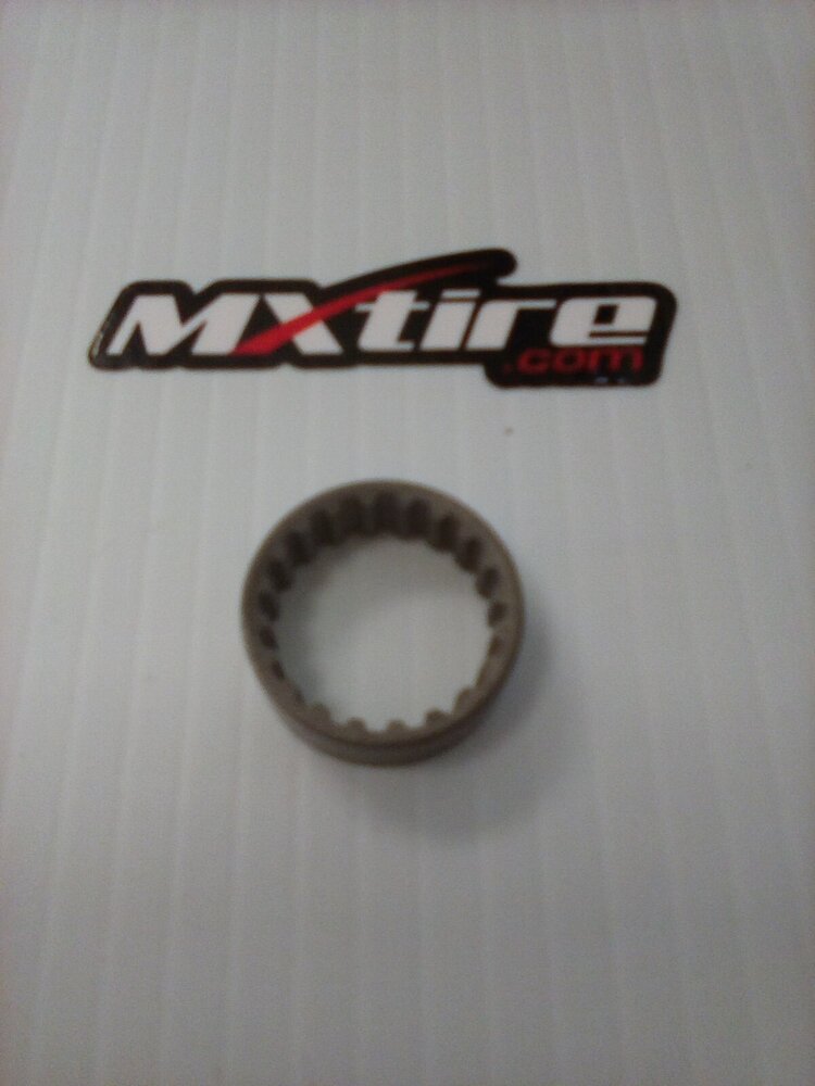 SUZUKI 24262-36F00 SUZUKI BUSHING, 6TH DRIVE RM125