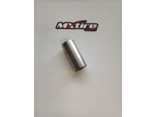 SUZUKI SLEEVE,12X18X40 K4203-61364 RM65 SUZUKI