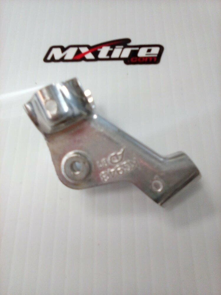 SUZUKI HOLDER,CLUTCH LEVER K1309-11728 SUZUKI