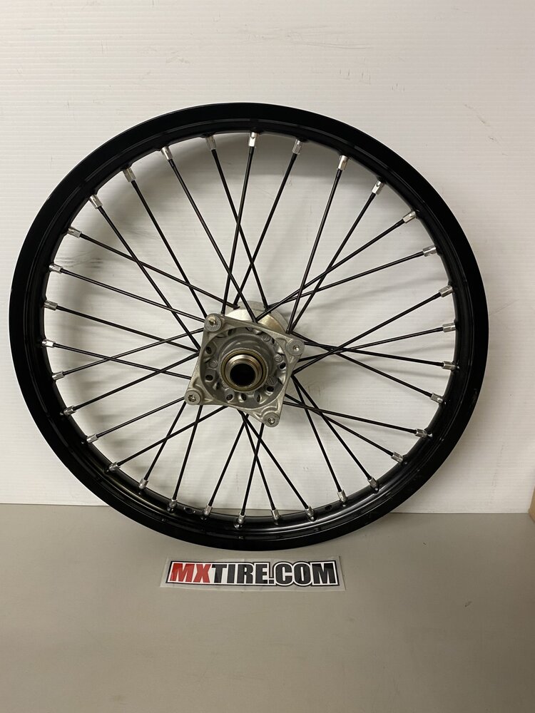 4710900164430 FRONT WHEEL COMPLETE 17" 85sx