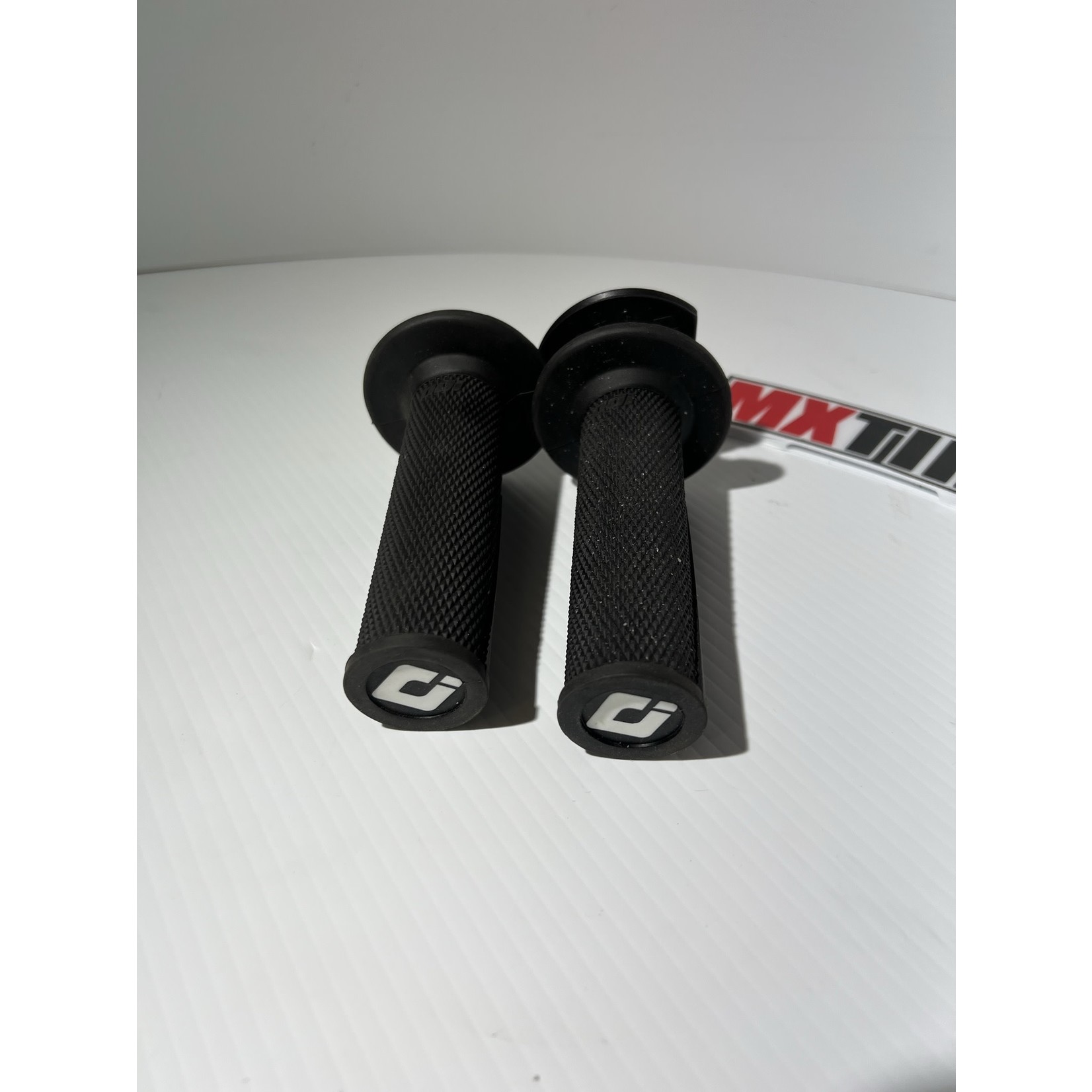 KTM / GASGAS / HUSQVARNA 79002021200 ODI HAND GRIP SET W/ THROTTLE TUBE KTM